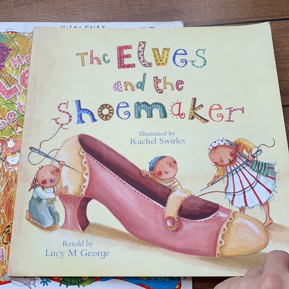 Books for sale - Picture 5 of 6